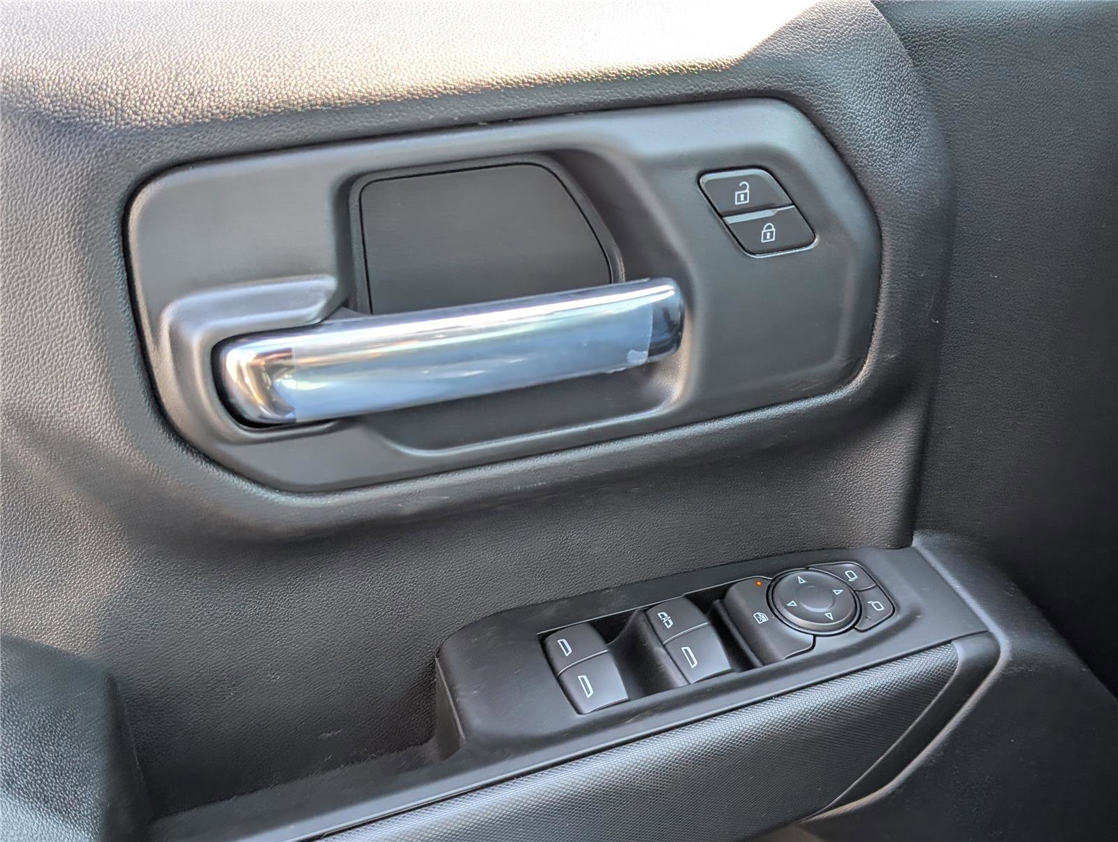 New 2026 Chevrolet Silverado 1500 Custom image 15