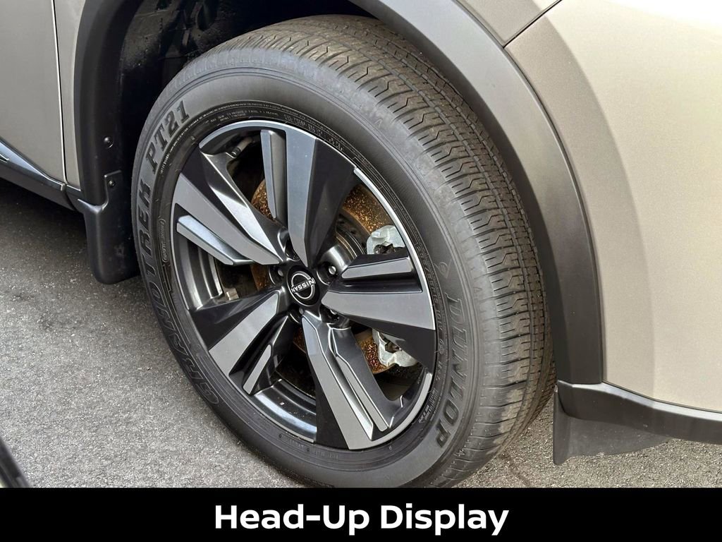 Certified 2025 Nissan Rogue SL w/ Tech Package image 10