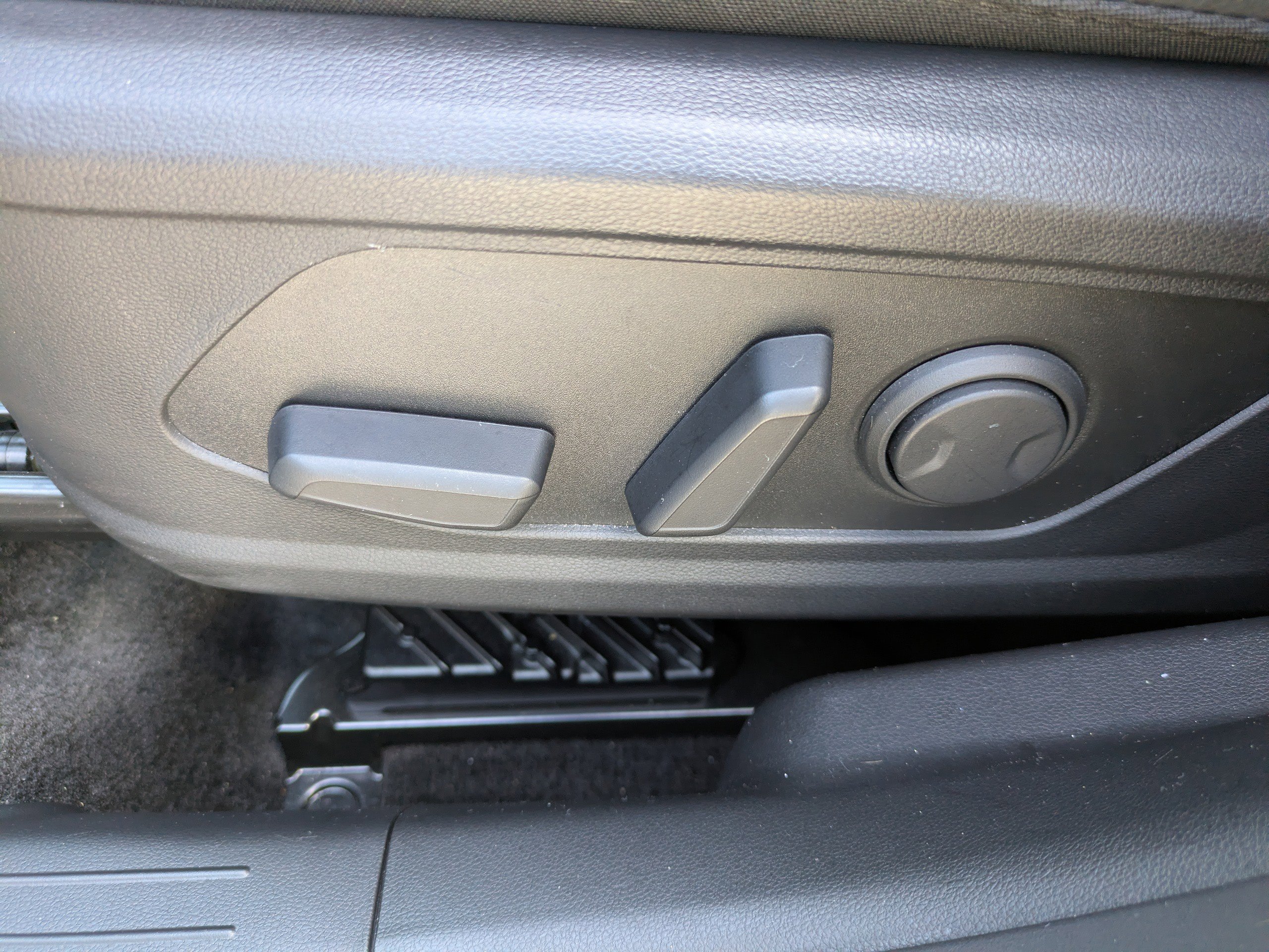 Certified 2024 Hyundai Tucson Limited image 19