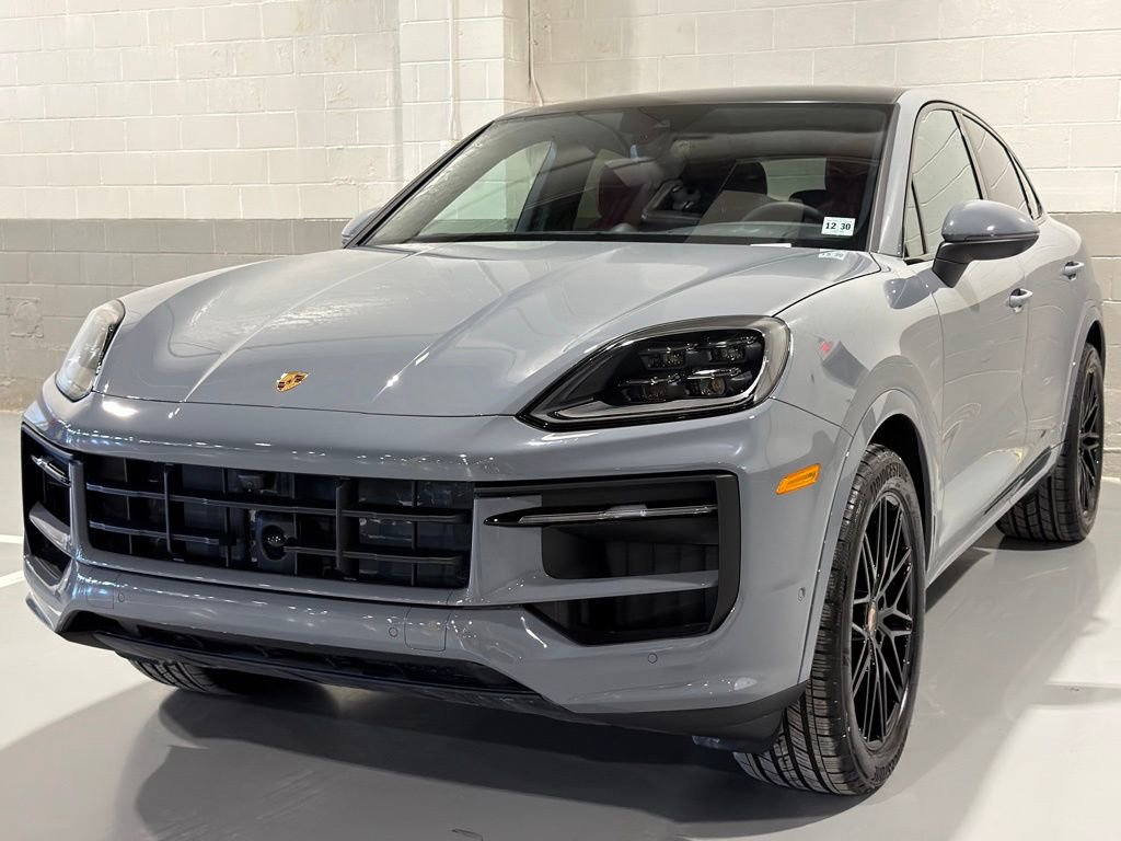 Used 2026 Porsche Cayenne S image 1
