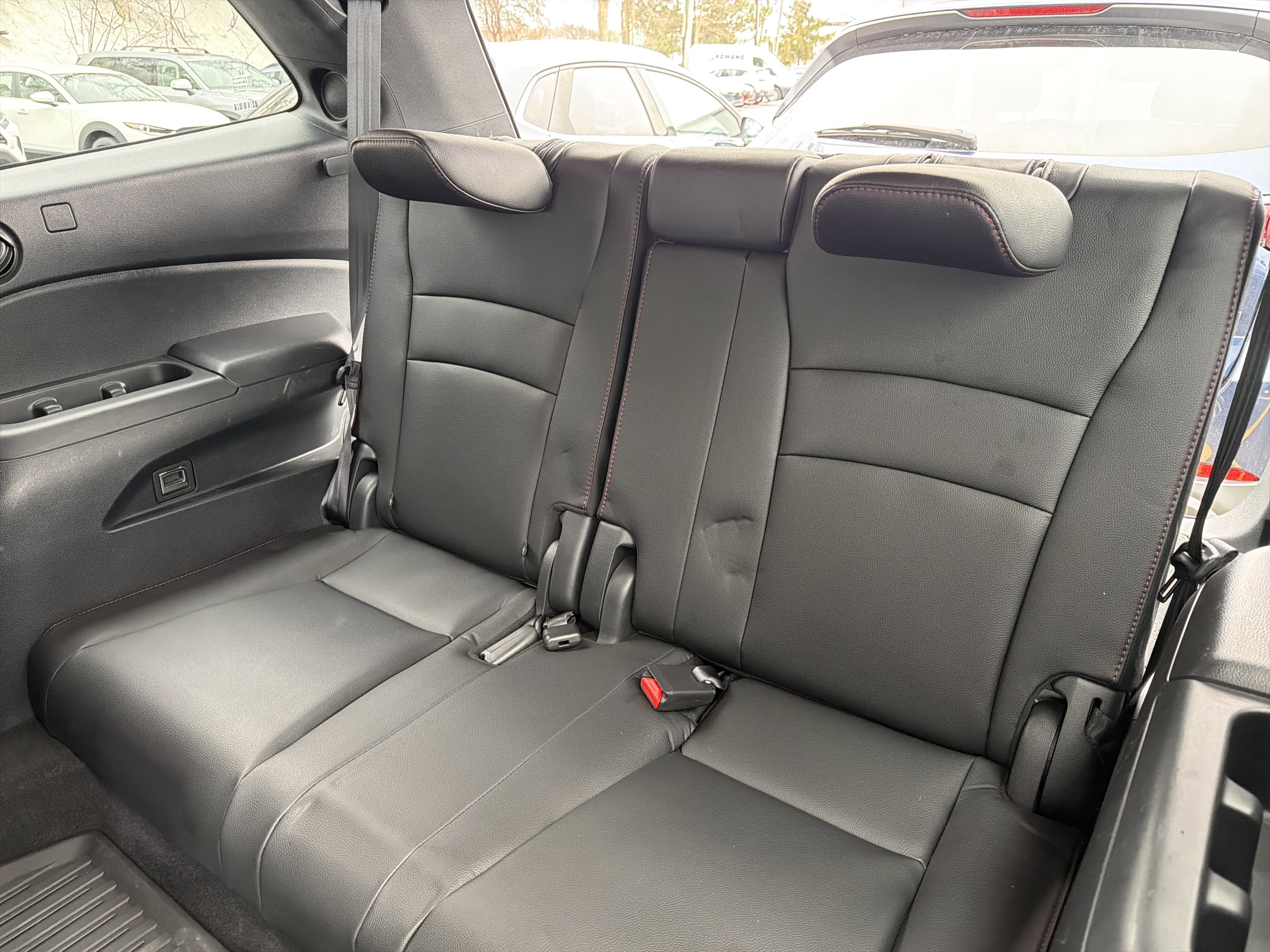 Used 2022 Honda Pilot Black Edition image 30