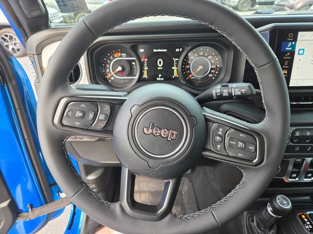 Certified 2026 Jeep Wrangler Sport AWD/4WD image 5