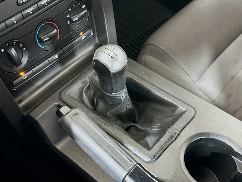 Used 2007 Ford Mustang GT RWD image 18