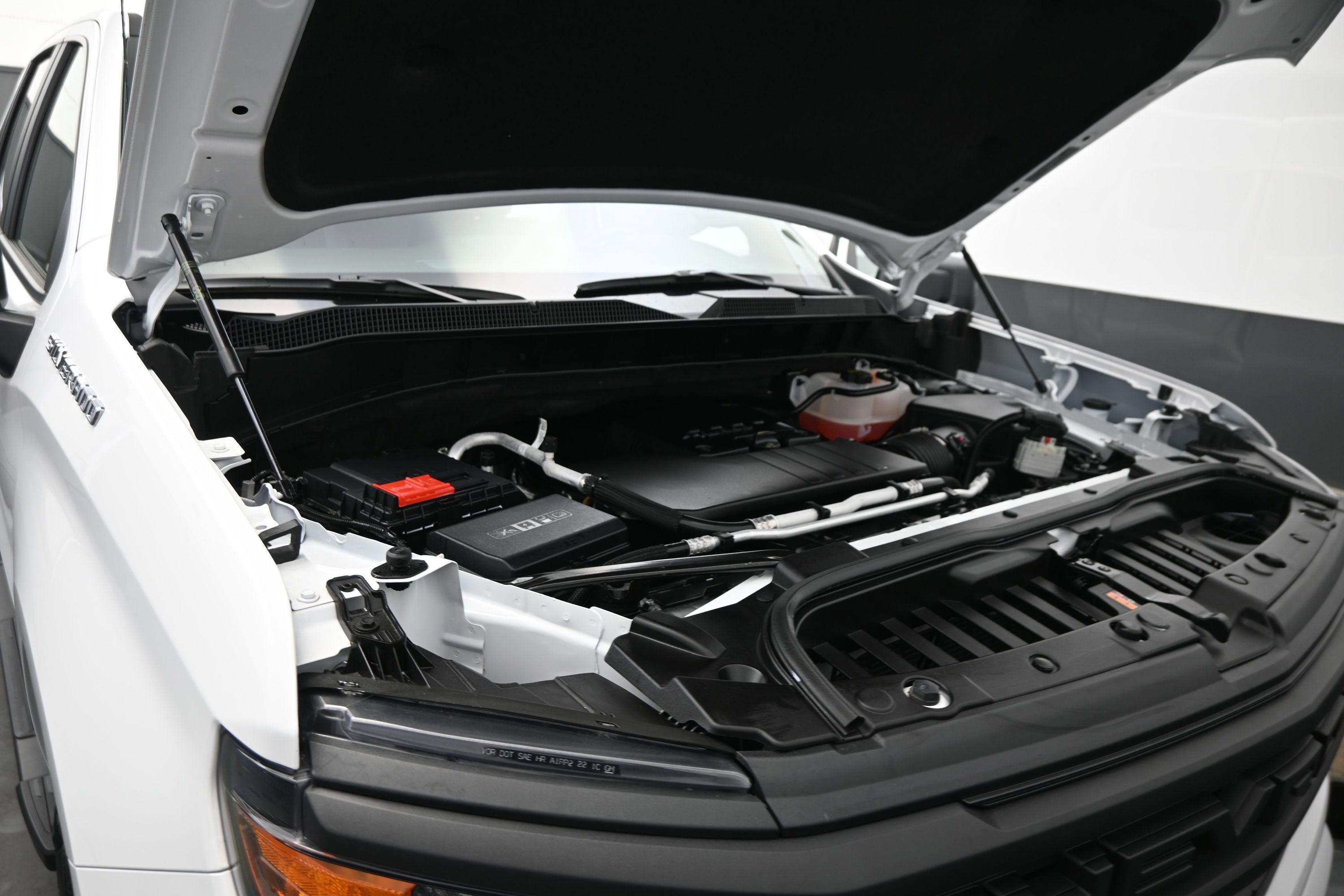 Certified 2026 Chevrolet Silverado 1500 Custom RWD image 20