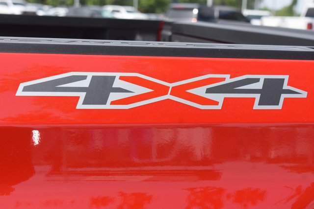 New 2026 Chevrolet Silverado 1500 Custom w/ LPO, Dark Essentials Package AWD/4WD image 13
