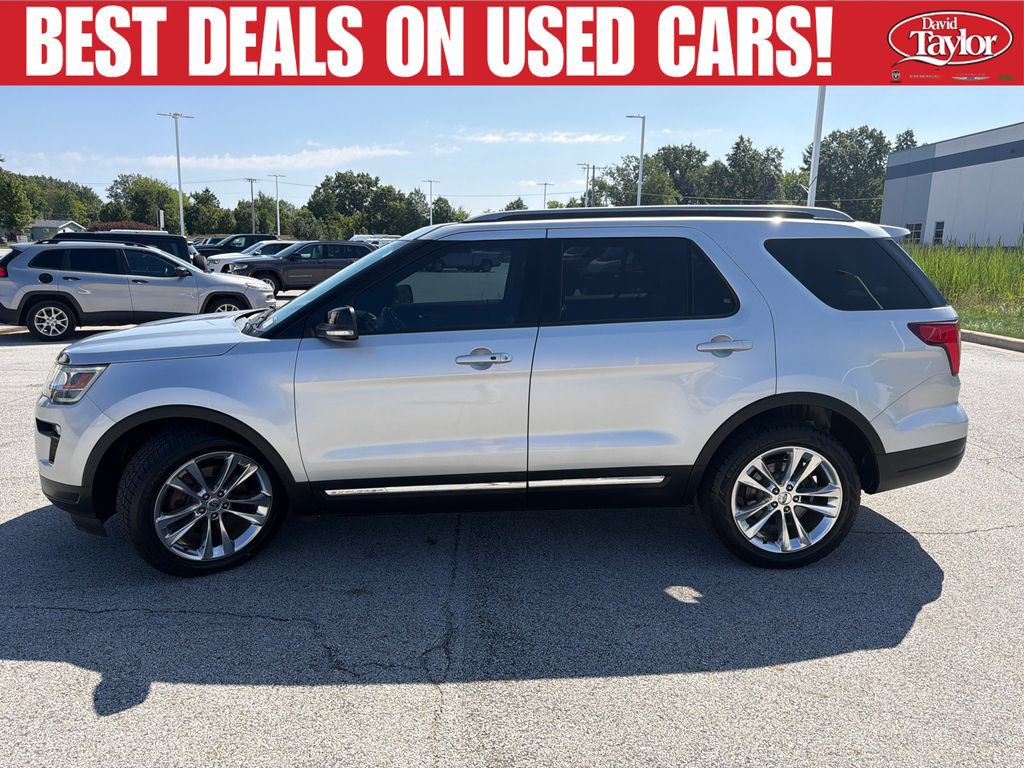 Used 2018 Ford Explorer XLT w/ Equipment Group 202A FWD image 7