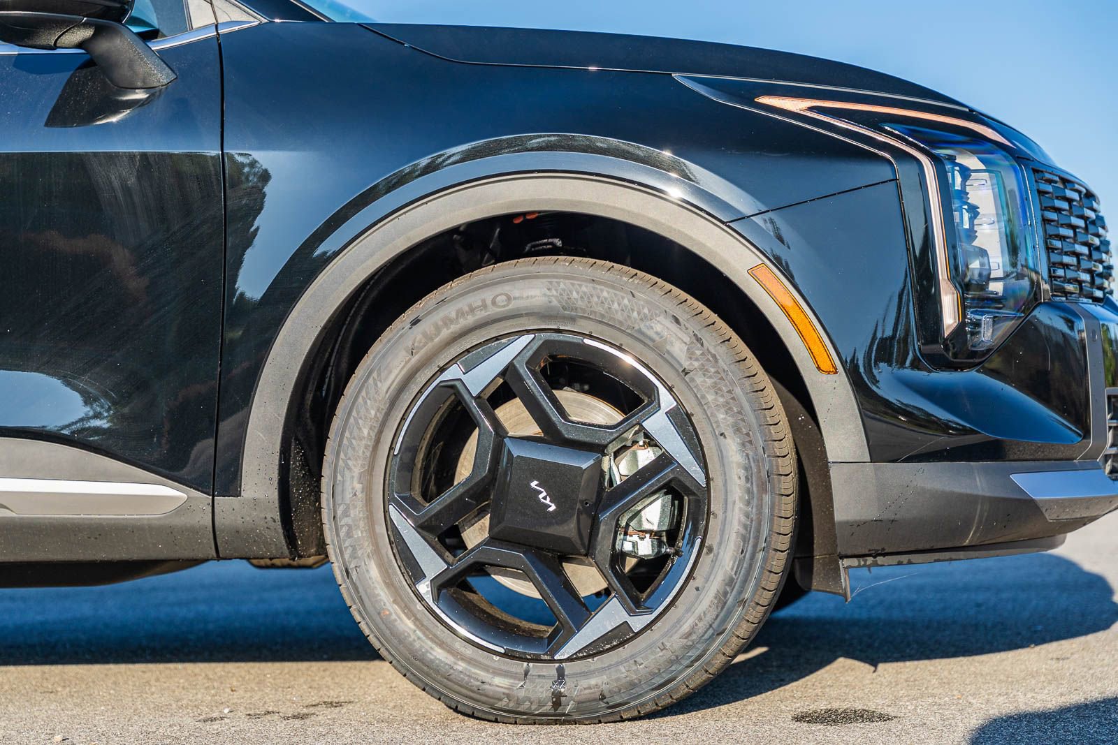 New 2026 Kia Sportage EX image 5