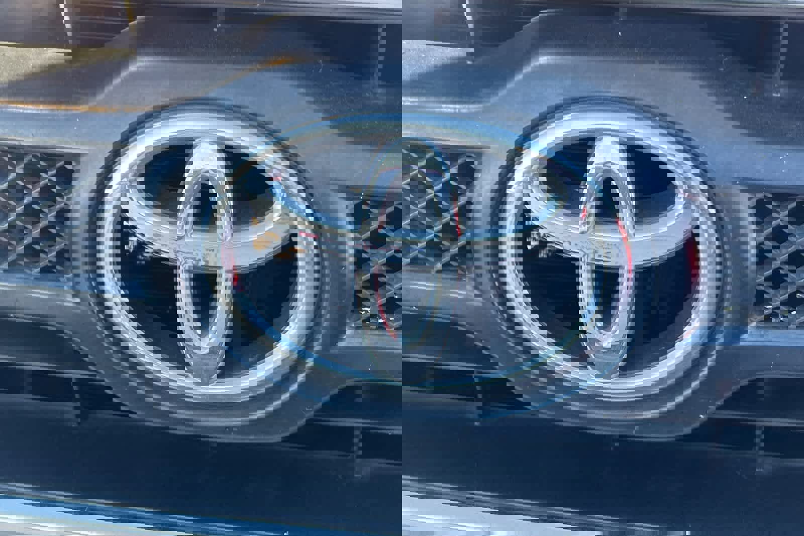 Used 2014 Toyota Tacoma PreRunner w/ SR5 Package image 13