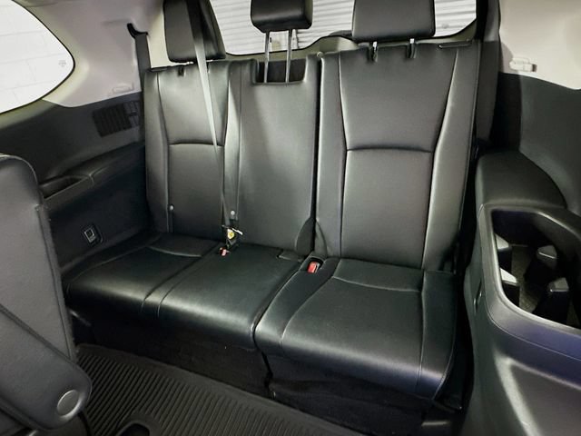 Used 2024 Toyota Grand Highlander FWD image 12