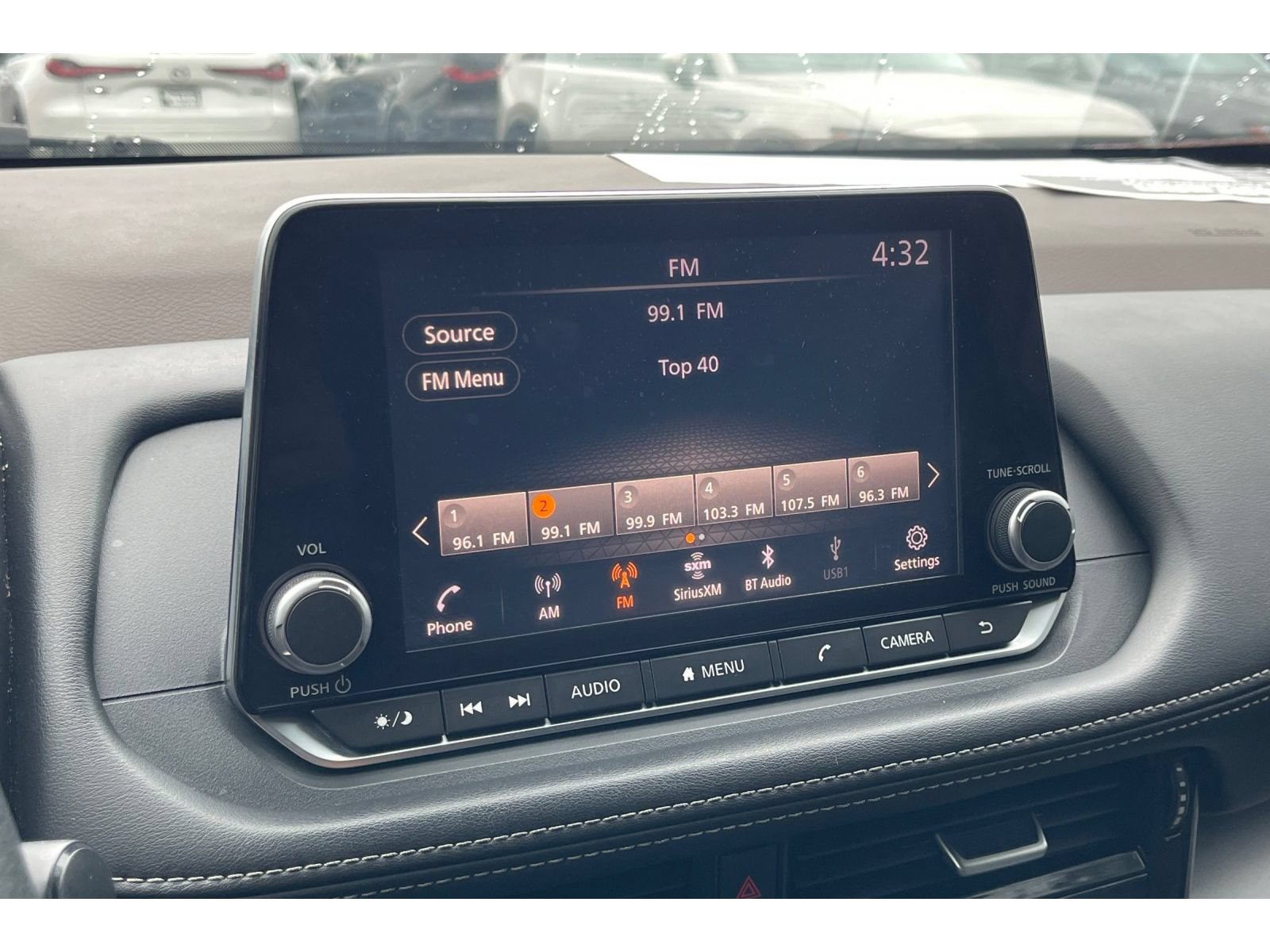 Used 2021 Nissan Rogue SV FWD image 26