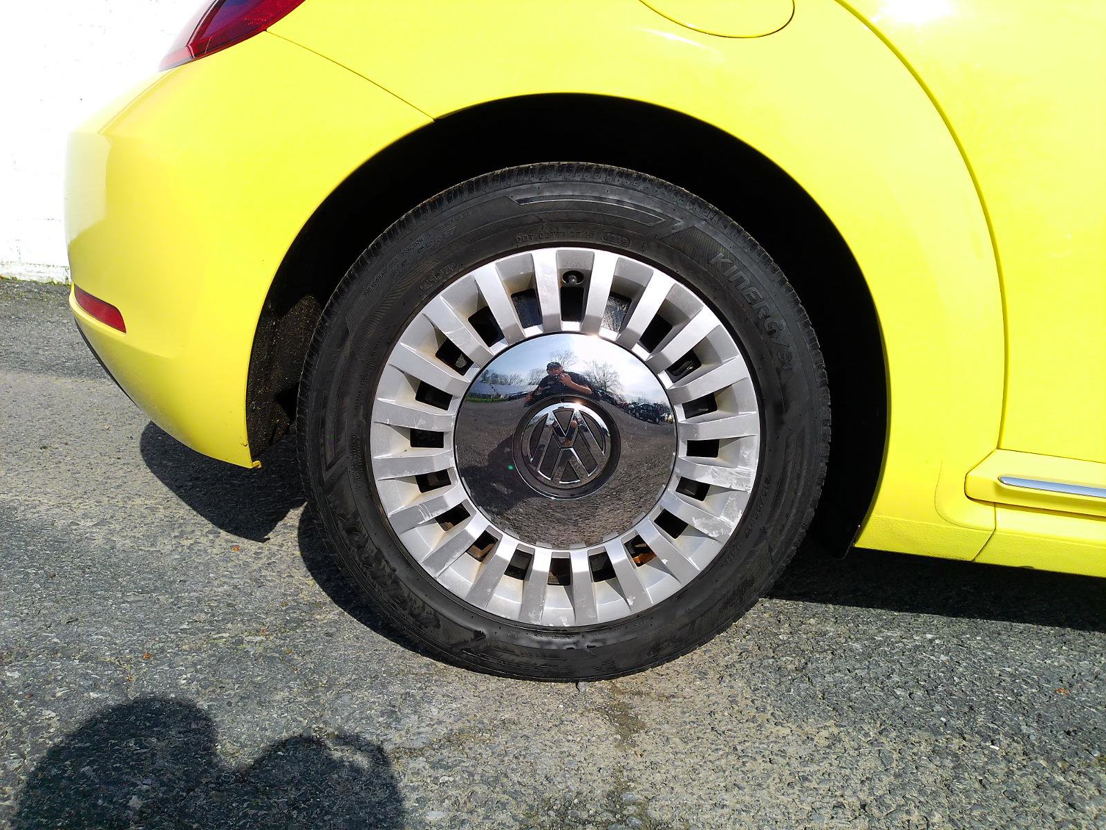 Used 2014 Volkswagen Beetle 2.5 image 7