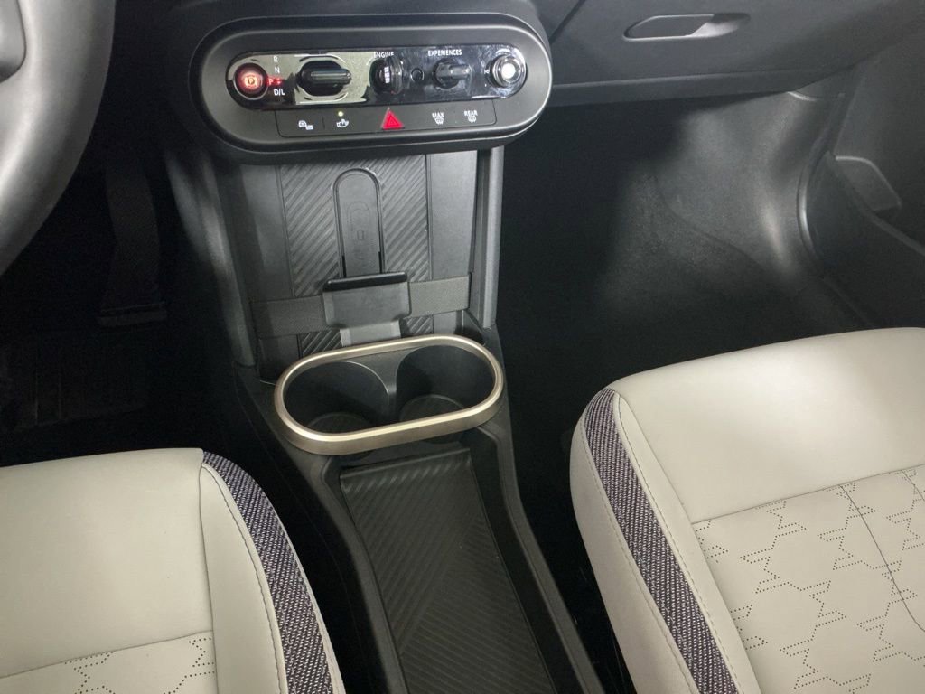 Certified 2025 MINI Cooper S image 11