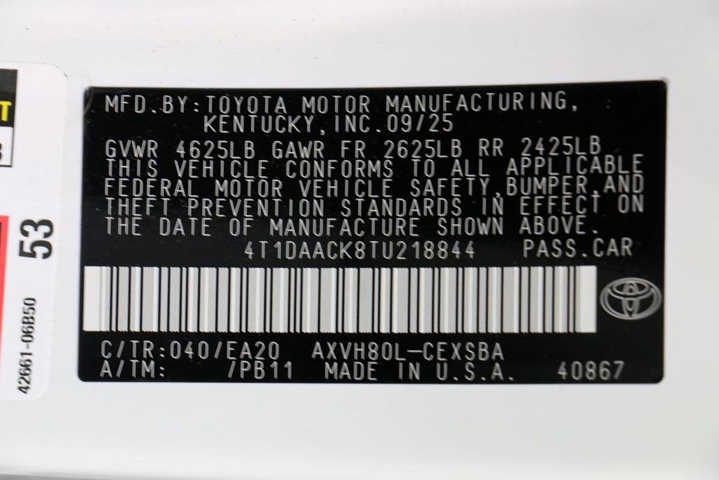 Used 2026 Toyota Camry Hybrid w/ Convenience Package FWD image 34