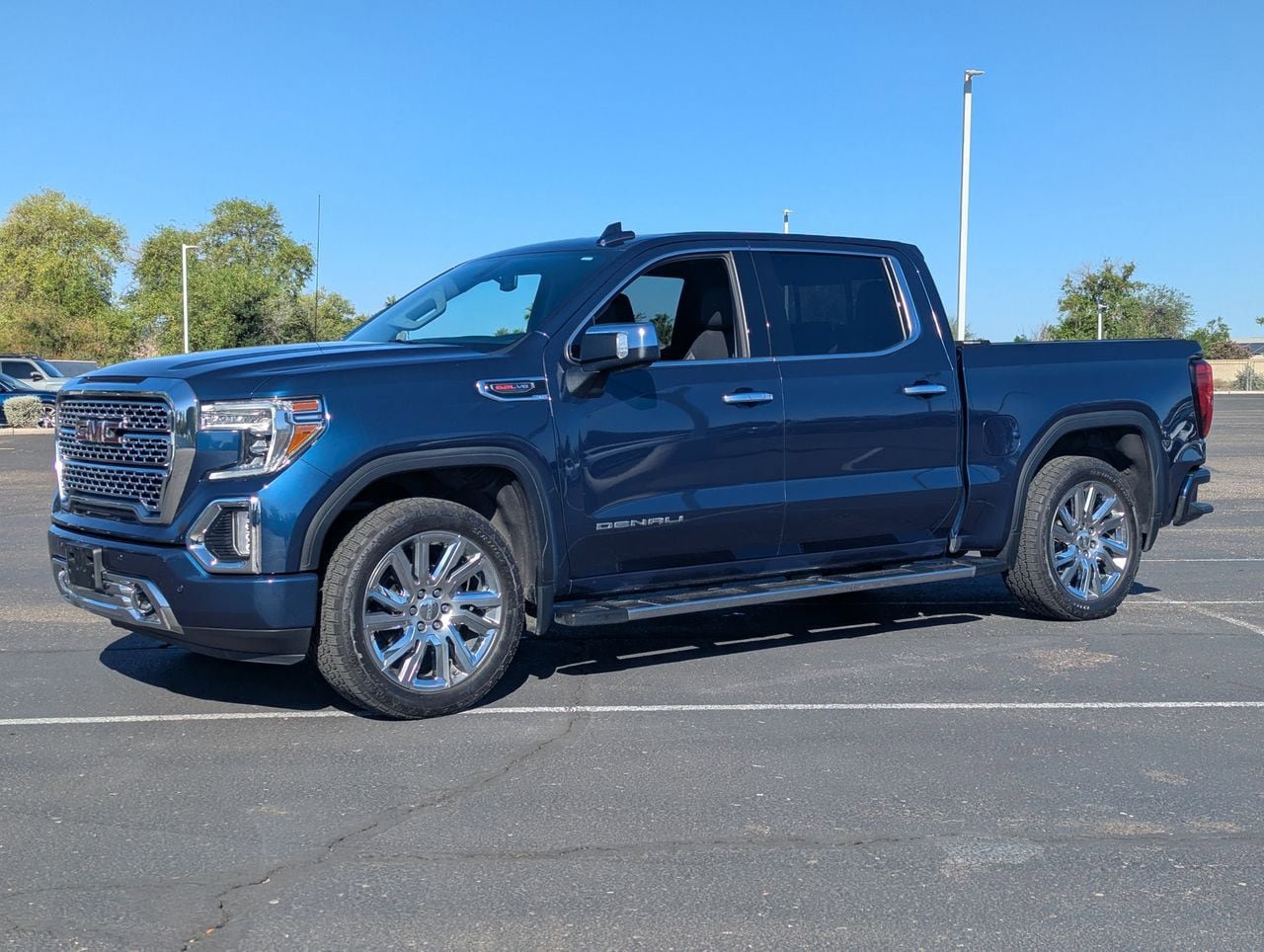 Used 2021 GMC Sierra 1500 Denali AWD/4WD image 2