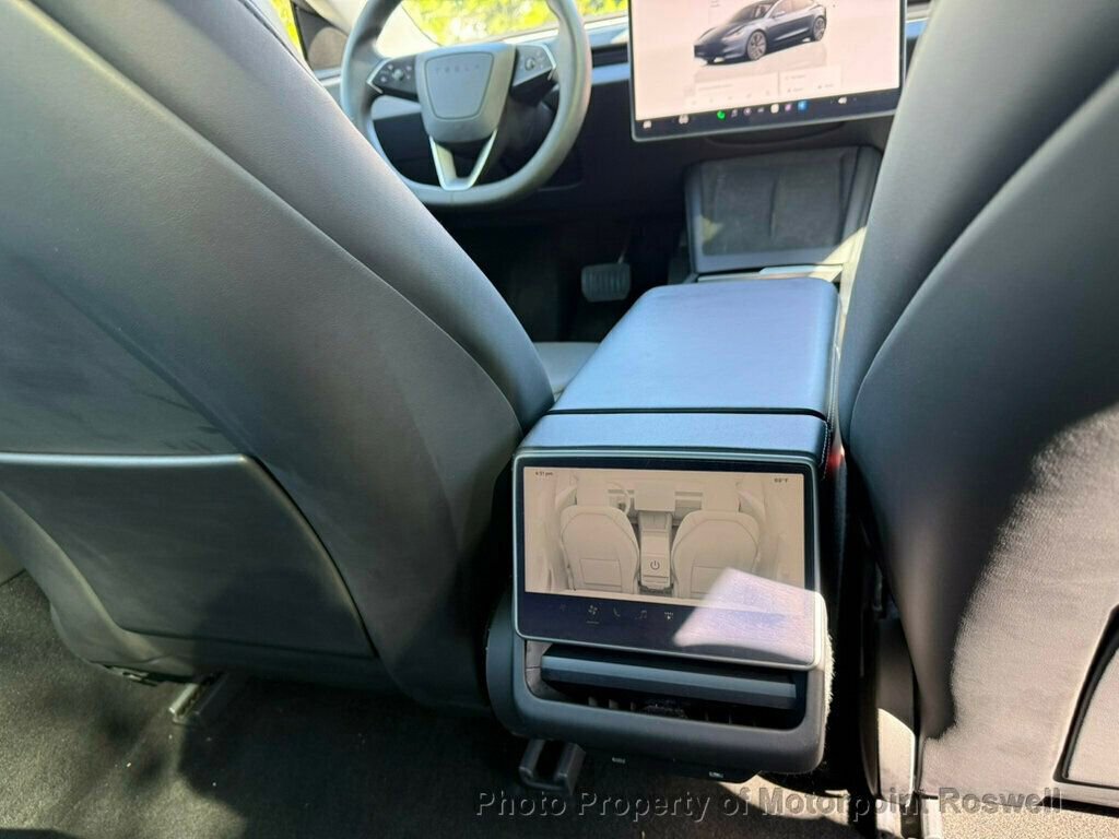 Used 2024 Tesla Model 3 image 22