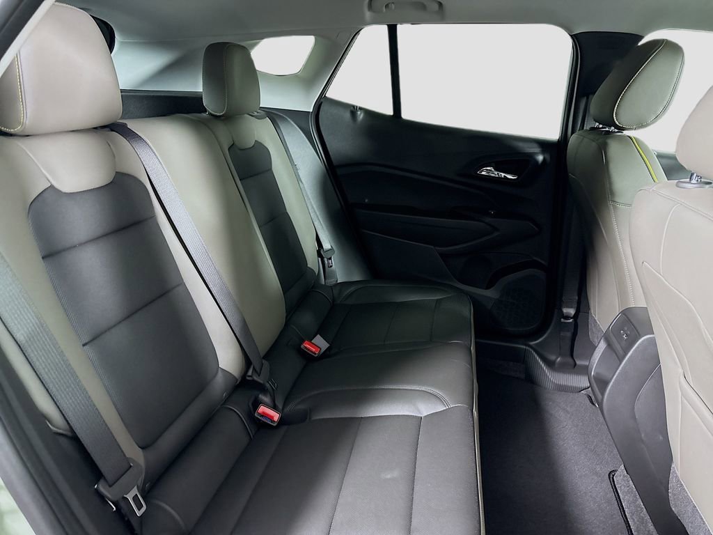 New 2026 Chevrolet Trax ACTIV w/ Sunroof Package image 27