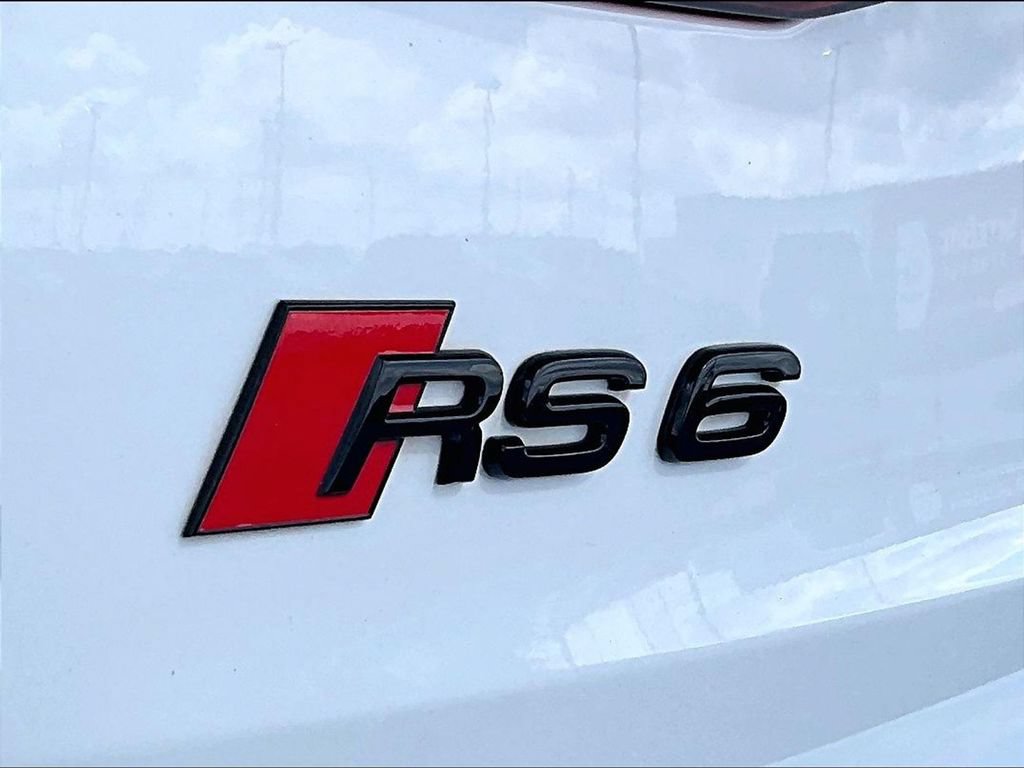 Used 2021 Audi RS 6 AWD/4WD image 22