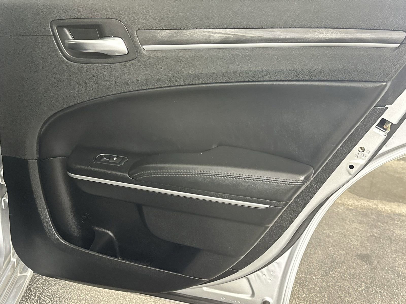 Used 2020 Chrysler 300 Touring w/ Sport Appearance Package image 36