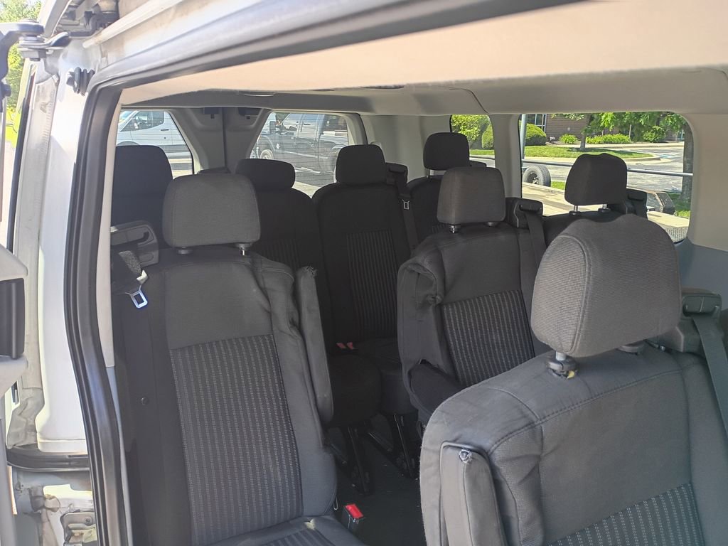 Used 2017 Ford Transit 350 XLT RWD image 10