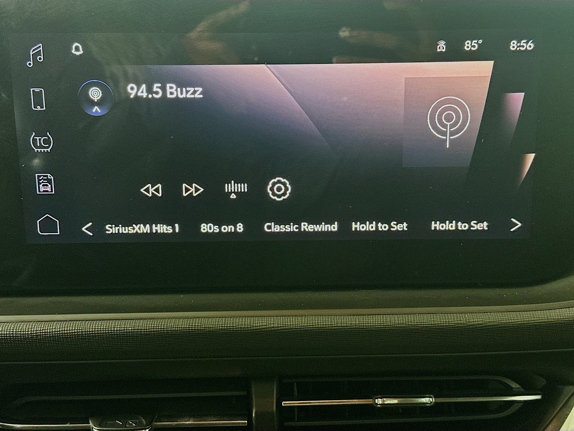 Used 2025 Buick Envista Preferred FWD image 19