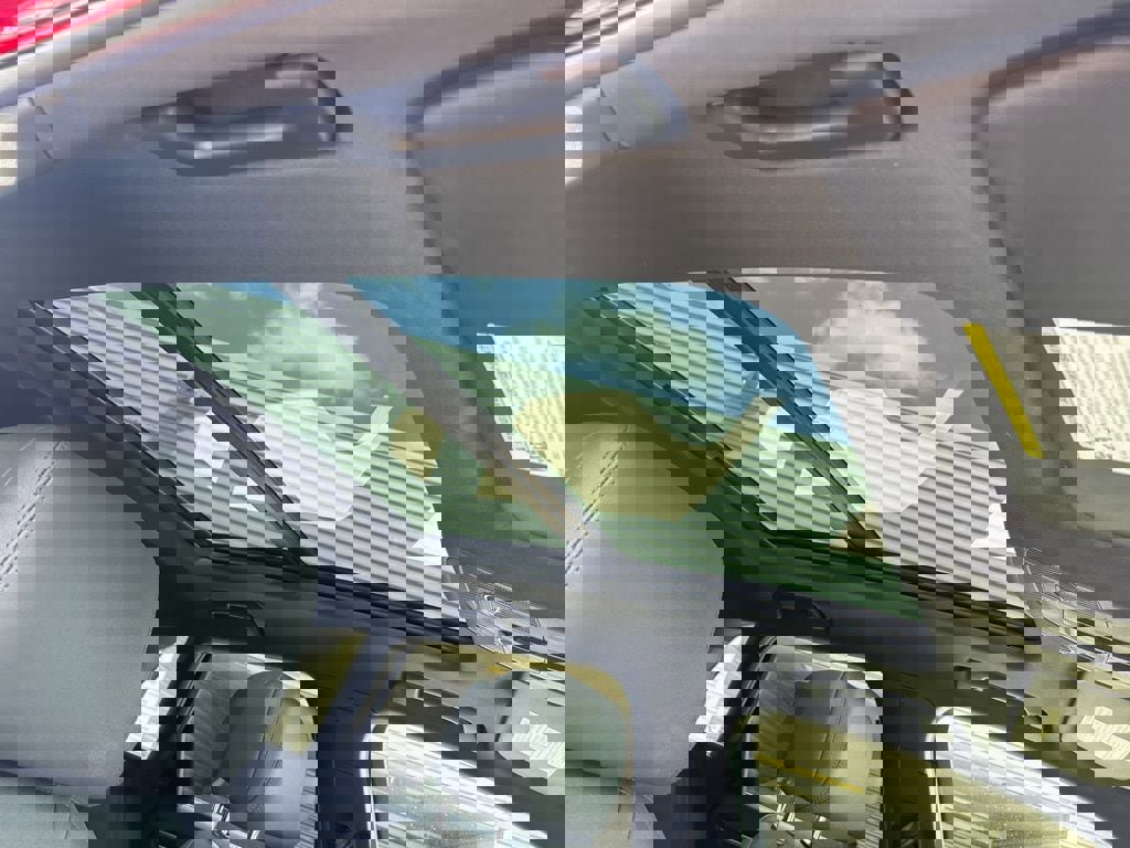 Used 2020 Audi Q3 2.0T Premium Plus w/ Premium Plus Package AWD/4WD image 18