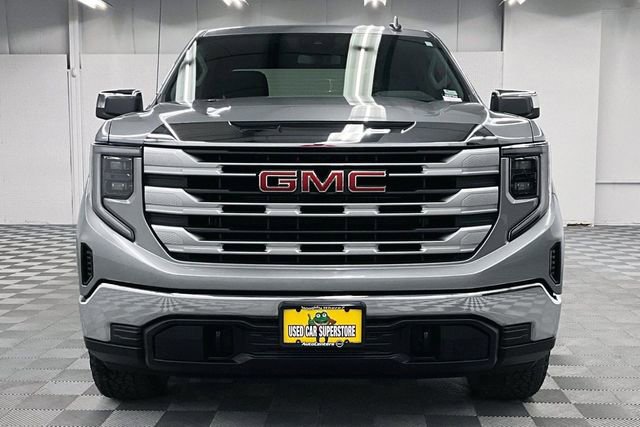 Used 2025 GMC Sierra 1500 SLE AWD/4WD image 4