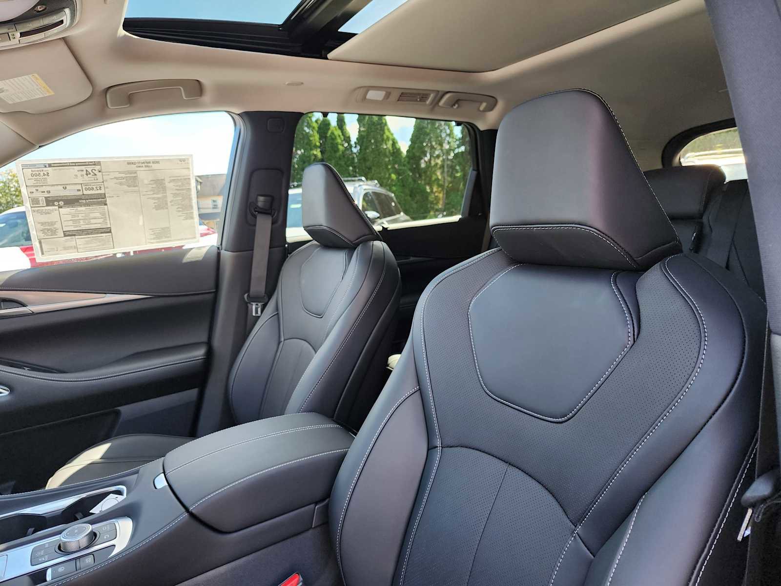 New 2026 INFINITI QX60 Luxe w/ Cargo Package image 3