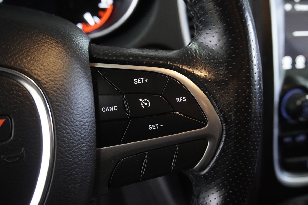 Used 2020 Dodge Durango SXT image 16