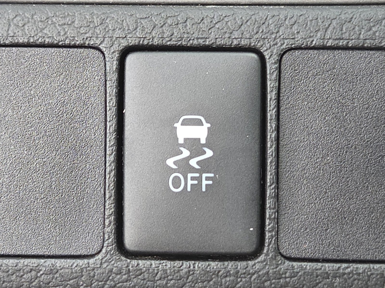 Used 2014 Toyota Camry SE image 23