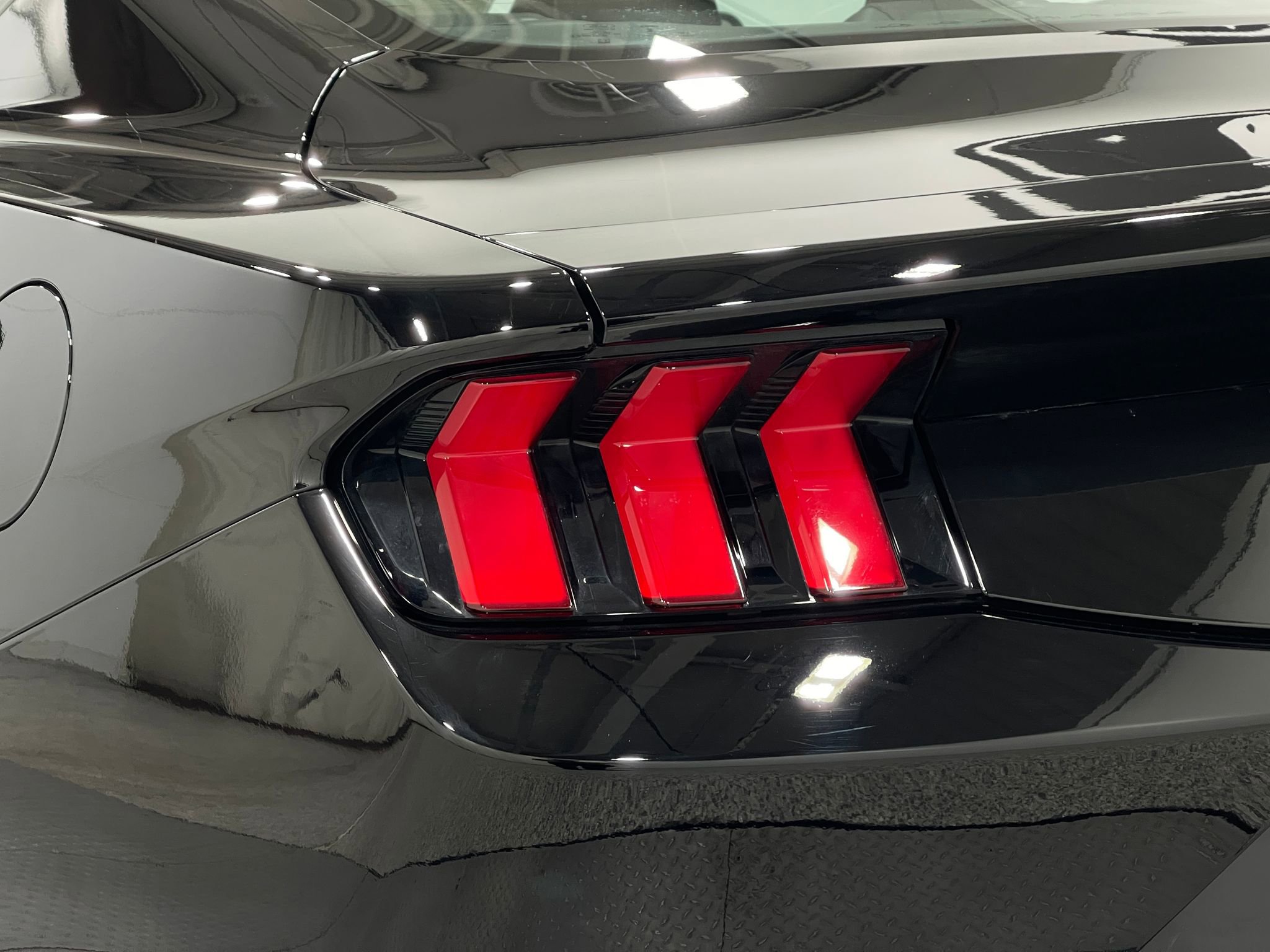 Used 2026 Ford Mustang Coupe image 33