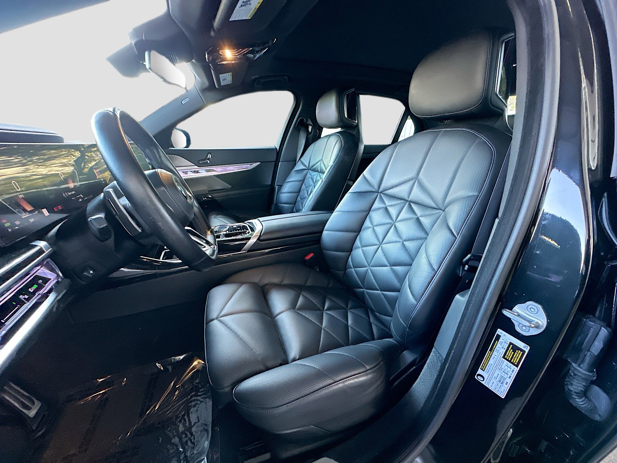 Certified 2024 BMW 740i image 22