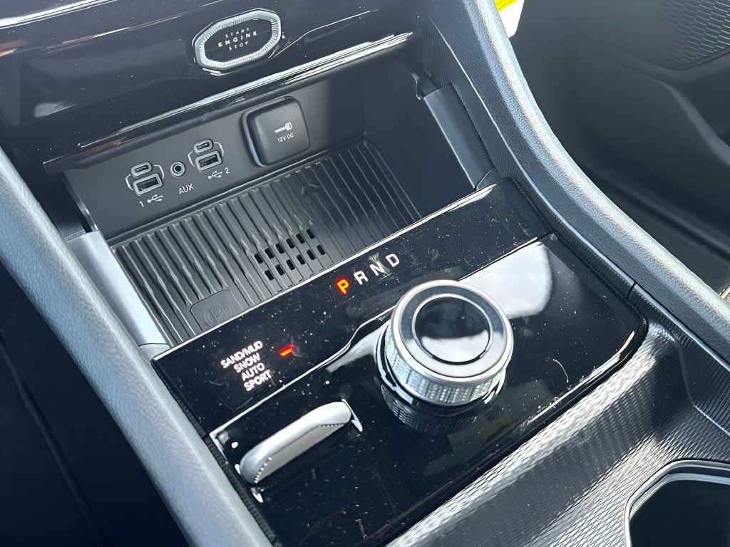 New 2026 Jeep Grand Cherokee Altitude AWD/4WD image 19