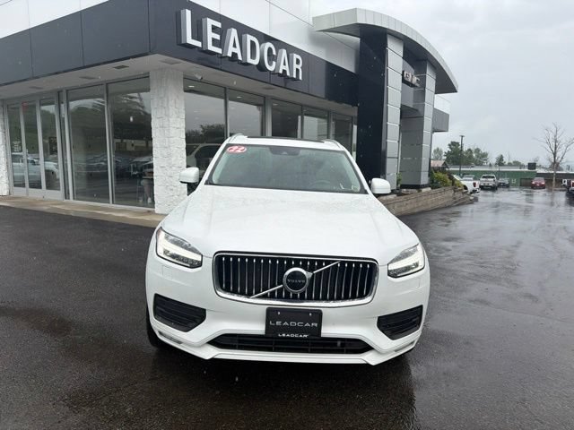 Used 2022 Volvo XC90 T5 Momentum w/ Climate Package AWD/4WD image 8