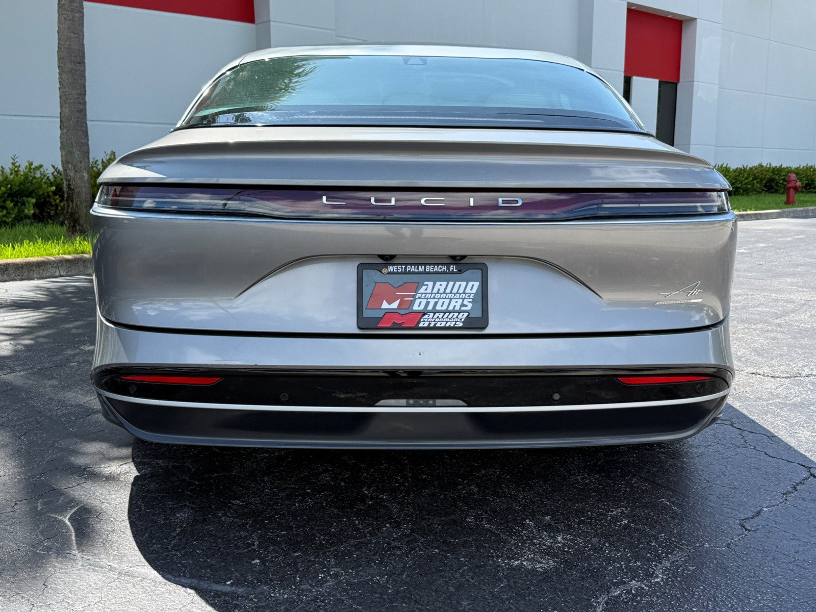 Used 2022 Lucid Air Grand Touring AWD/4WD image 21