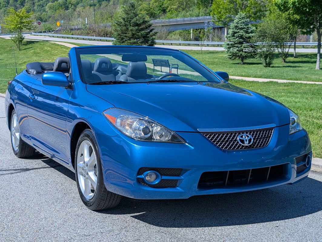 Used 2008 Toyota Solara SLE FWD image 2