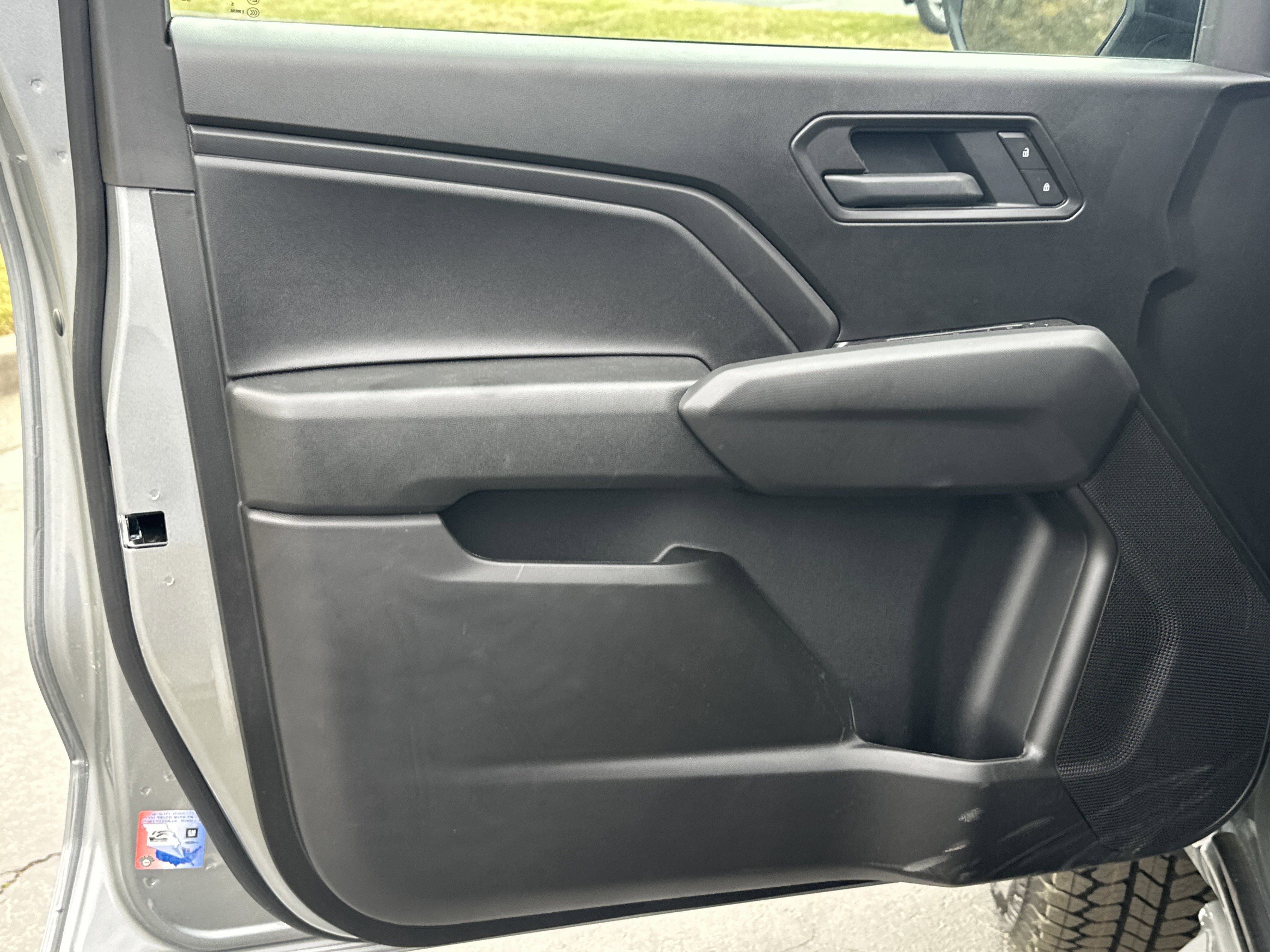 New 2026 Chevrolet Colorado Trail Boss w/ Off-Road Front Bumper Package image 11