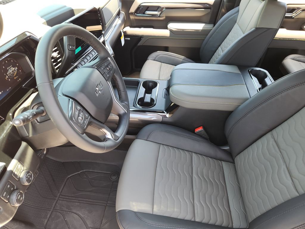 New 2026 Chevrolet Silverado 2500 ZR2 AWD/4WD image 10
