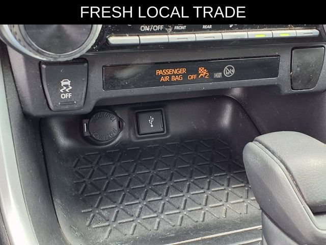 Used 2021 Toyota RAV4 LE FWD image 24