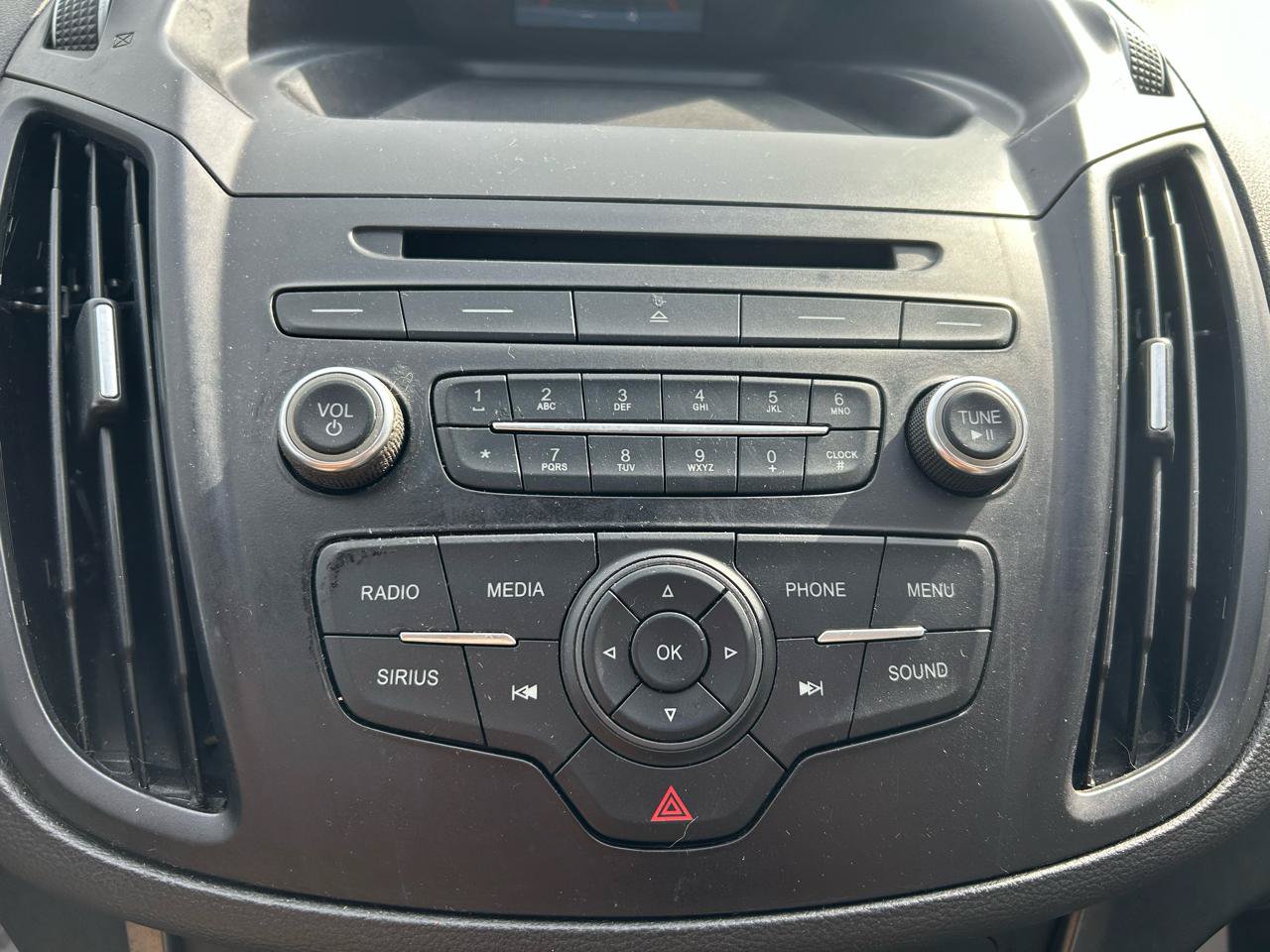 Used 2017 Ford Escape SE AWD/4WD image 24