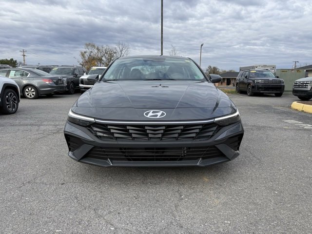 New 2026 Hyundai Elantra Blue image 8