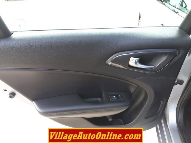 Used 2015 Chrysler 200 S w/ Navigation & Sound Group I image 27
