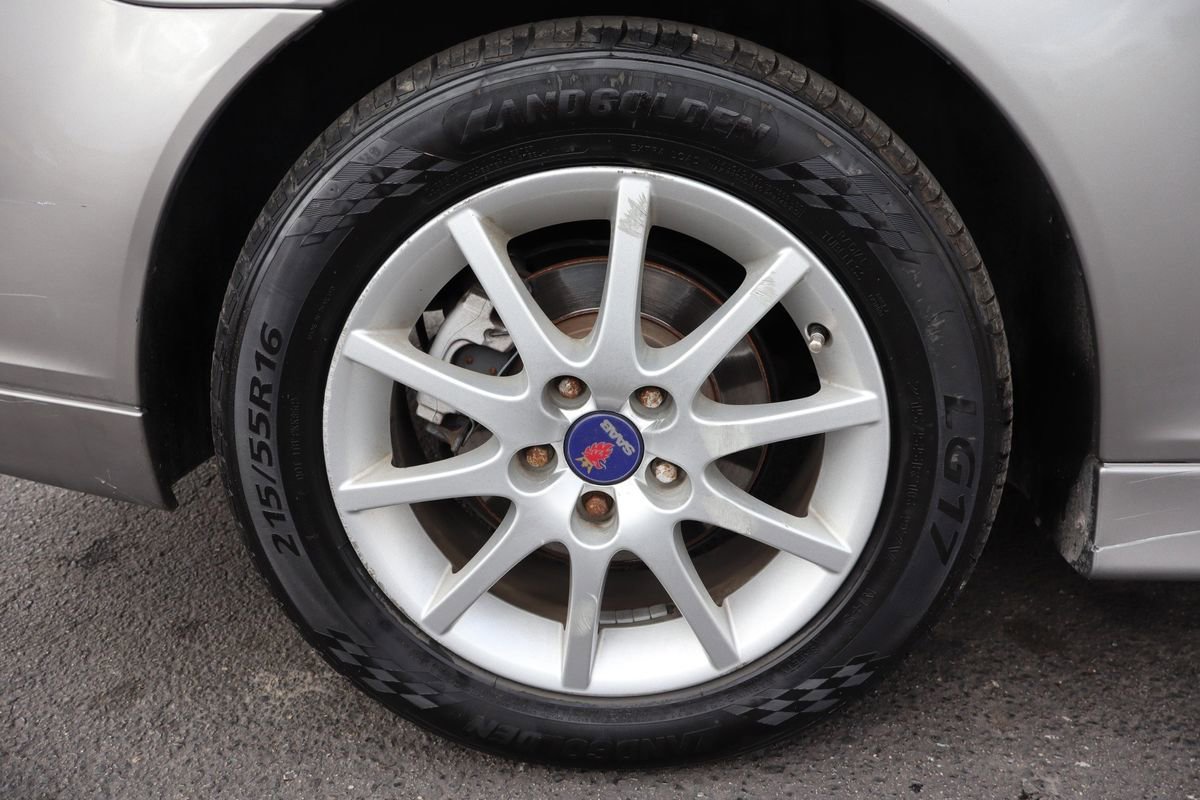 Used 2005 Saab 9-3 Arc image 41