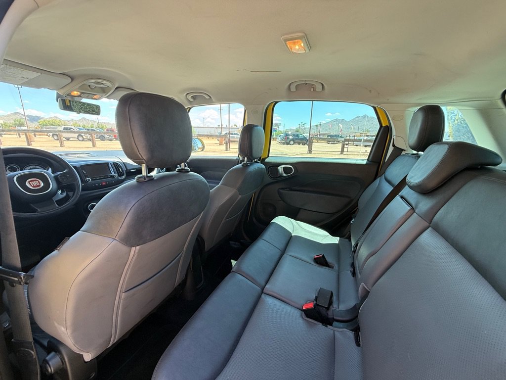 Used 2017 FIAT 500L Trekking w/ Urbana Appearance Package FWD image 15