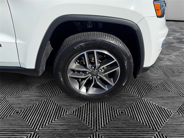 Certified 2022 Jeep Grand Cherokee Limited image 15