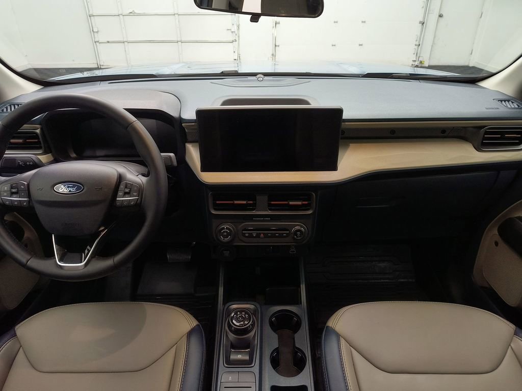 Used 2025 Ford Maverick Lariat w/ 4K Tow Package image 13