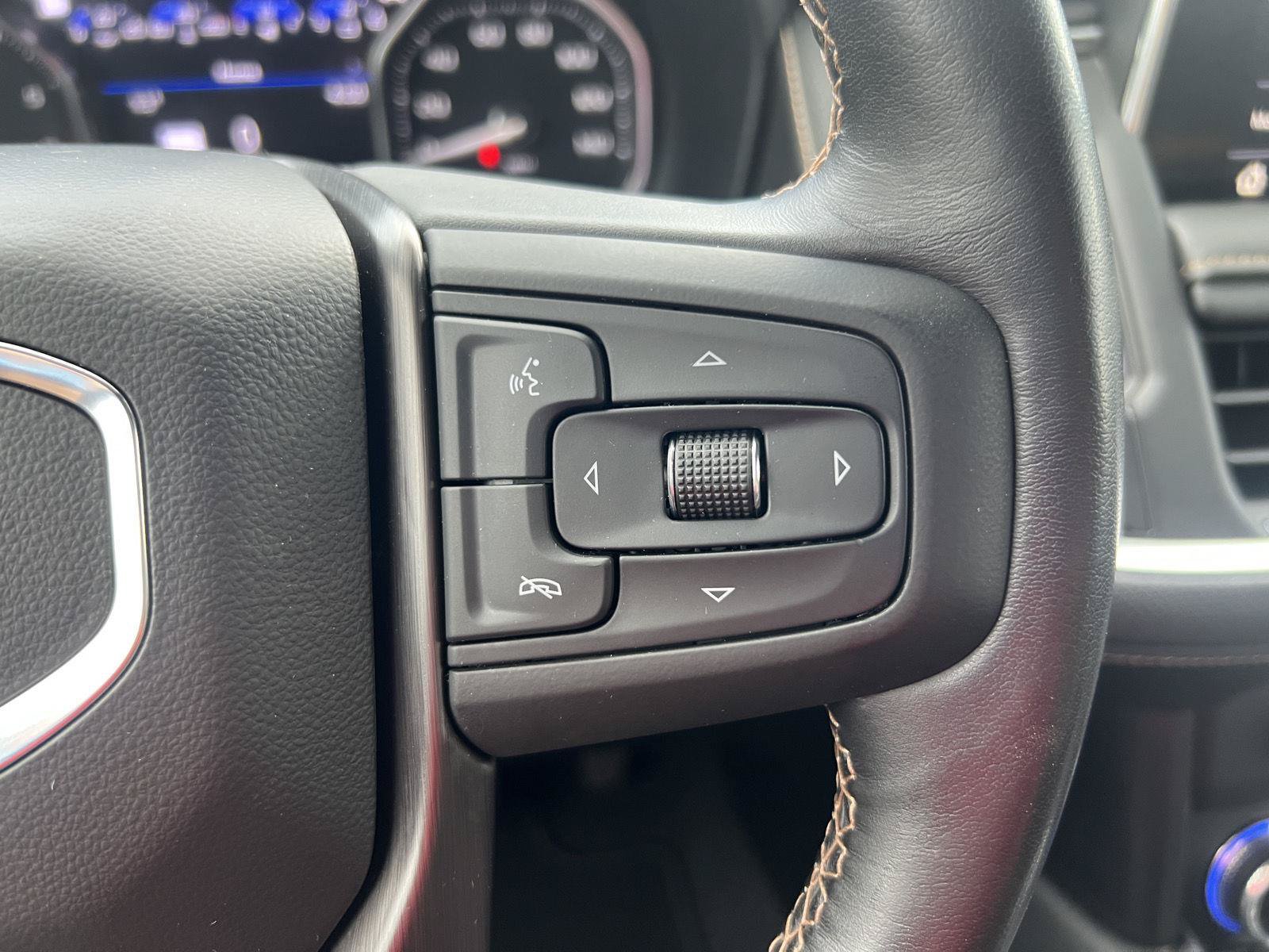 Used 2021 GMC Yukon AT4 w/ AT4 Premium Plus Package AWD/4WD image 24