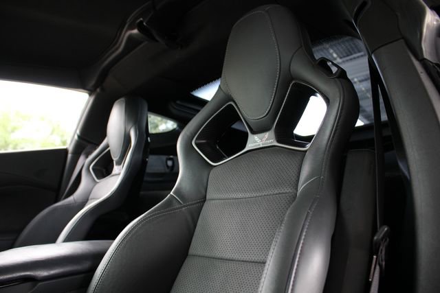 Used 2016 Chevrolet Corvette Z06 w/ 2LZ Preferred Equipment Group image 17