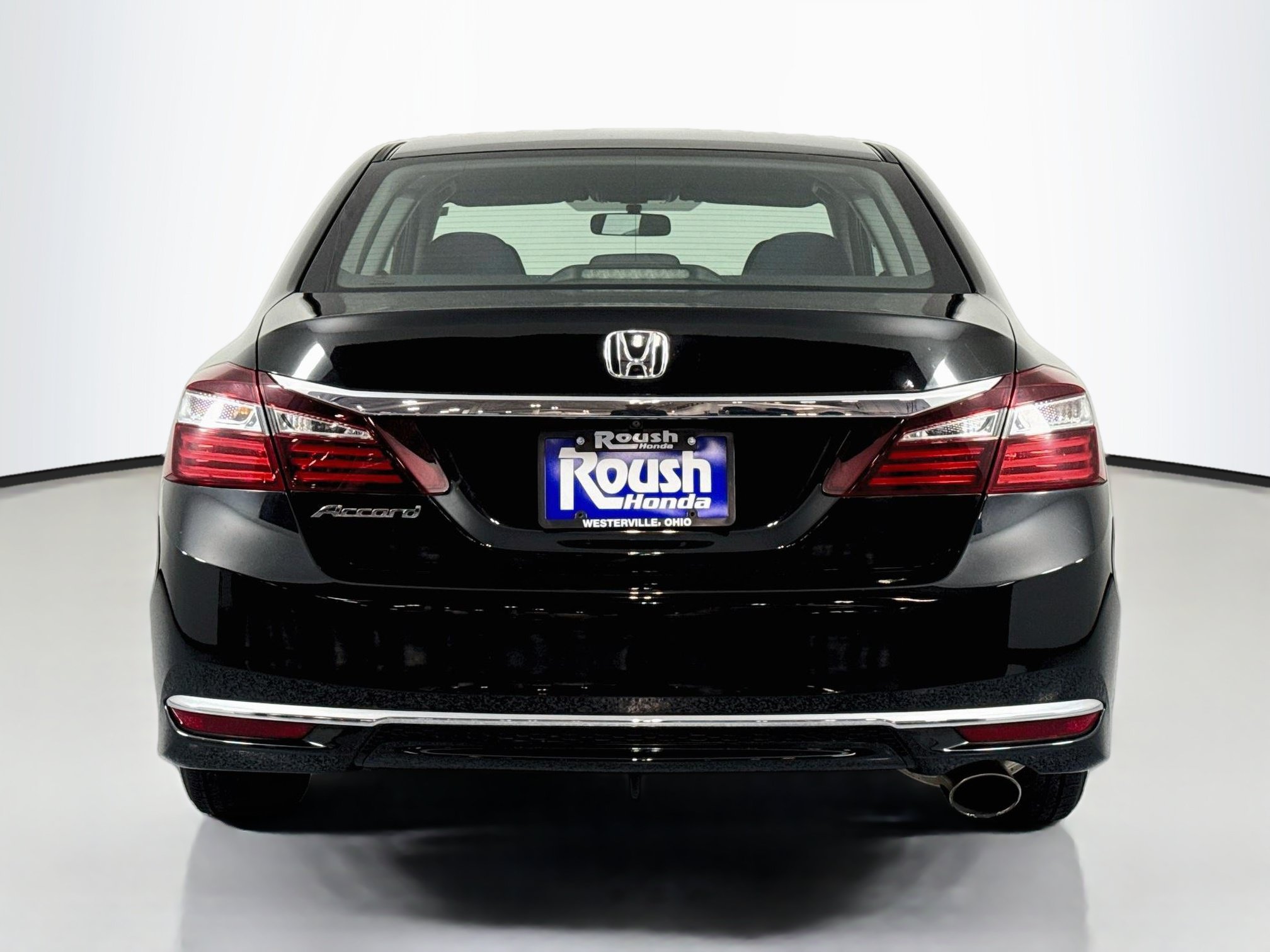 Certified 2017 Honda Accord LX image 6