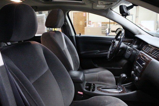 Used 2013 Chevrolet Impala LT w/ LT Sunroof Package image 11