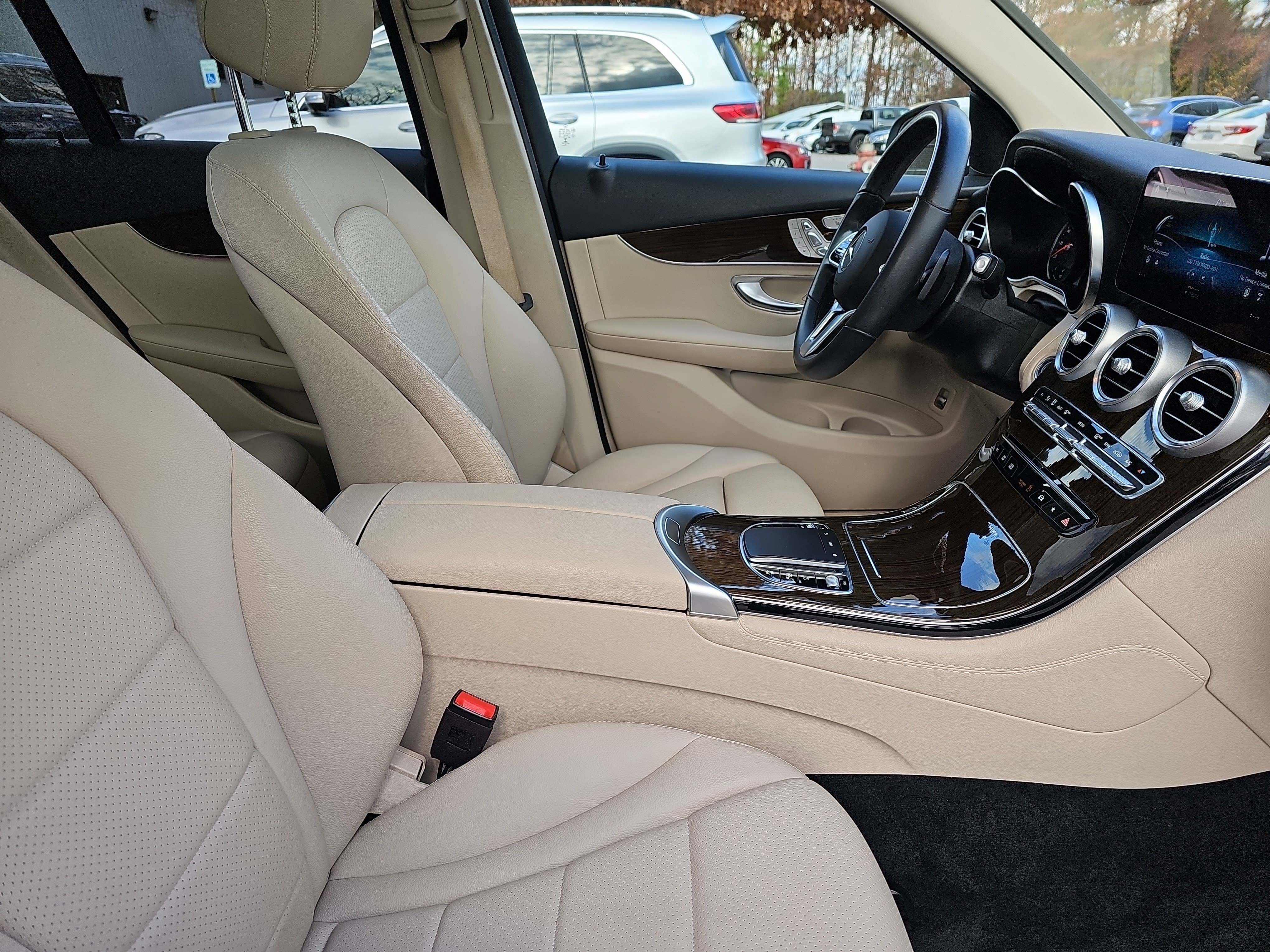 Certified 2021 Mercedes-Benz GLC 300 image 11